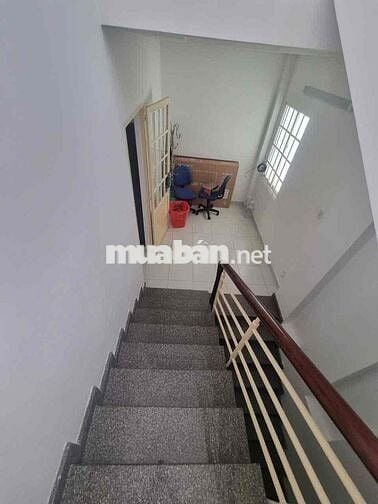 cho thuê nhà nguyên căn.Trần Văn Đang p11 Q3