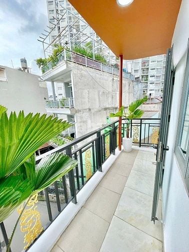 NHÀ PHỔ QUANG_Phú Nhuận_HẺM XE TẢI_40m2_4PN3WC_SHR_lh0974945908 sang 