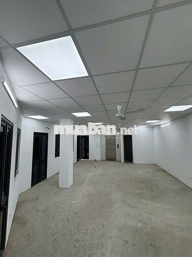 Cho thuê nhà lô góc 5 tầng thông sàn 68m² Vạn Phúc, Hà Đông