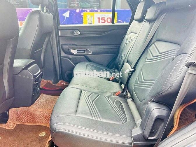 Ford Everest 2023 Titanium 2.0L 4x2 AT - 46000 km