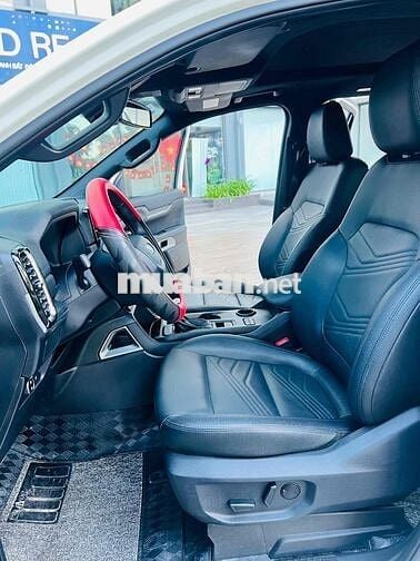 Ford Everest 2023 Titanium 2.0L 4x2 AT - 40000 km
