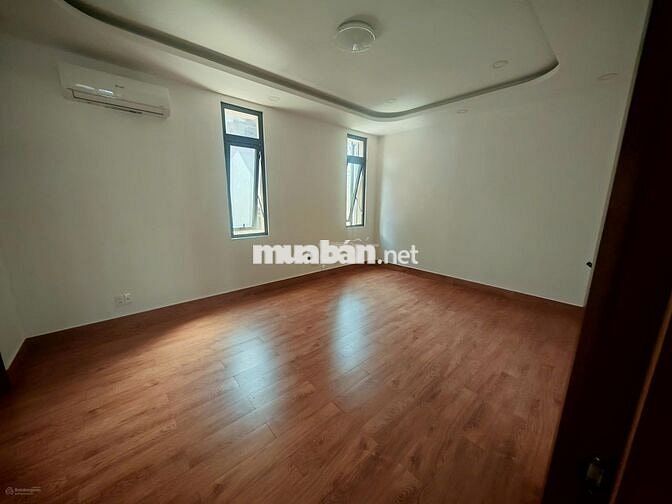 CHO THUÊ NHÀ MT BÀU CÁT 1_ 6X18M_ TRỆT 3 LẦU_ SẴN MÁY LẠNH, NHÀ MỚI.