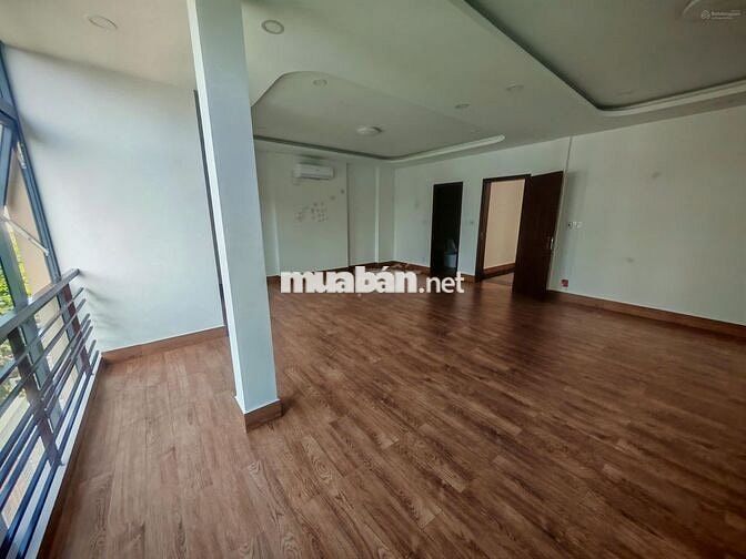 CHO THUÊ NHÀ MT BÀU CÁT 1_ 6X18M_ TRỆT 3 LẦU_ SẴN MÁY LẠNH, NHÀ MỚI.