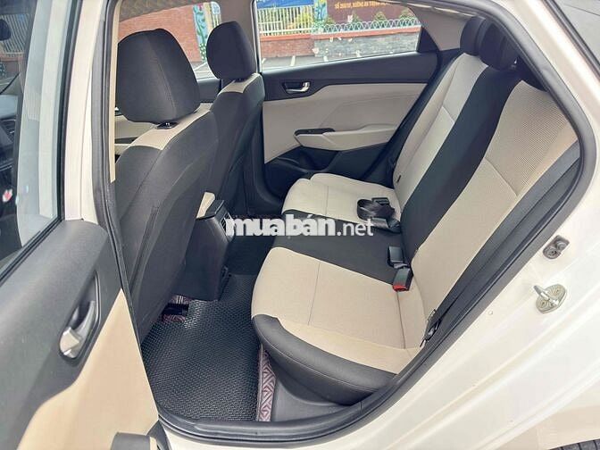 Hyundai Accent 2022 1.4 AT - 49 km