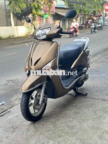 Honda lead đời 2011 đá chóng tắt máy, xe zin 100 %