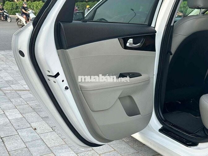 Cerato 2020 1.6 AT Deluxe