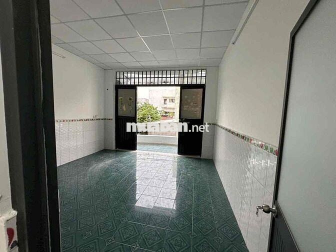 Cho THUÊ NHÀ HẺM 80 Gò Dầu đối diện công viên: 5 x 11 M đúc 1 lầu