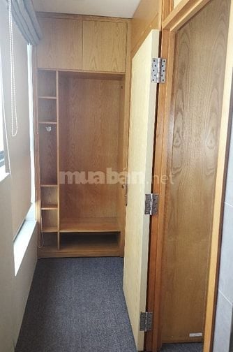 Bán hoặc cho thuê MT tòa nhà nhiều tầng 5*20 có thang máy, hầm để xe.