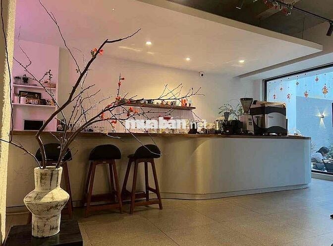 🔥 MẶT BẰNG SIÊU HOT – 125 VÕ OANH, P.25, Q.BÌNH THẠNH  120M2 GIÁ 30TR🔥