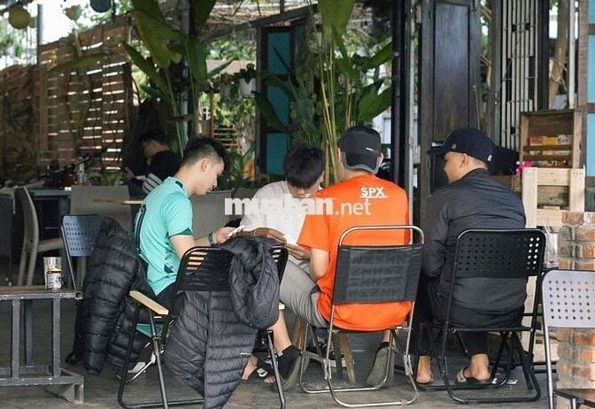 Sang quán cà phê view bờ hồ gần Ori Garden, Đà Nẵng