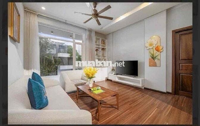 Villa - Hồ Bơi - 5PN - Gần Biển
