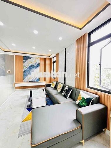 cần tiền bán gấp căn nhà full nội thất , giá rẻ bất ngờ