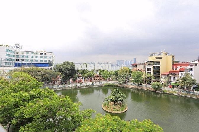 Cho thuê 1n1k Phố Yên Hoa, ban công view Hồ, full đồ thang máy giá 9tr