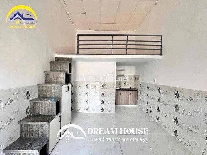 Gần ĐH Văn Hiến - Mới xây 100% - Gác cao