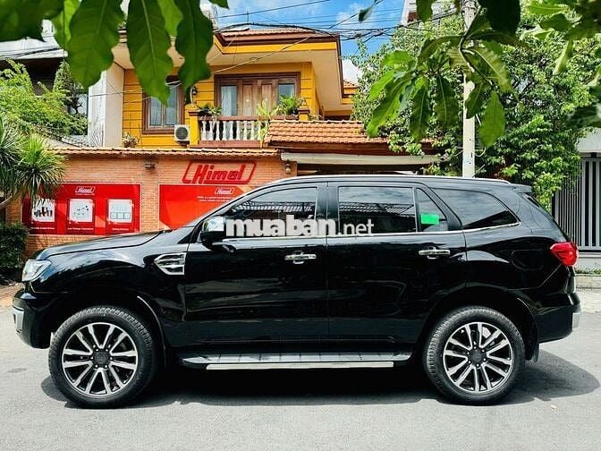 Everest Titanium 1 Cầu 2019 - Chính Hãng - Vay 70%