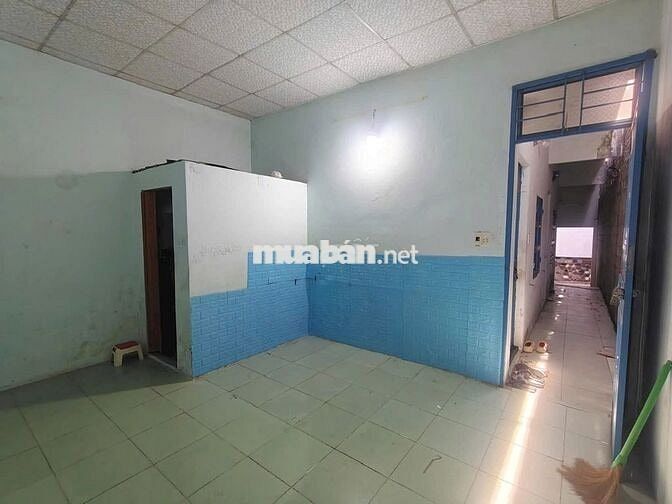 NHÀ K BÊ TÔNG 6M LÊ VĂN HIẾN GIÁ RẺ