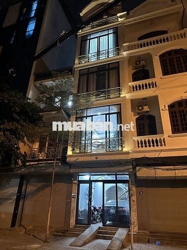 Chính chủ cho thuê nhà ô tô đỗ cửa, 5 tầng tại Văn Phú, Hà Đông