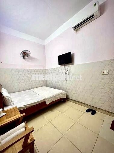 NHÀ NGHỈ 4 TẦNG , BIỂN TÂN TRÀ ,DÒNG TIỀN 30 TRIỆU THÁNG- GIÁ 7,3 TỶ