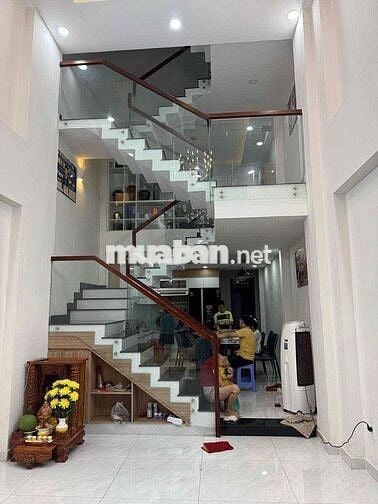 Nhà Tô Ngọc Vân Khu Vip Mới Đẹp 4PN 5WC 3 Lầu Giá 16 Triệu