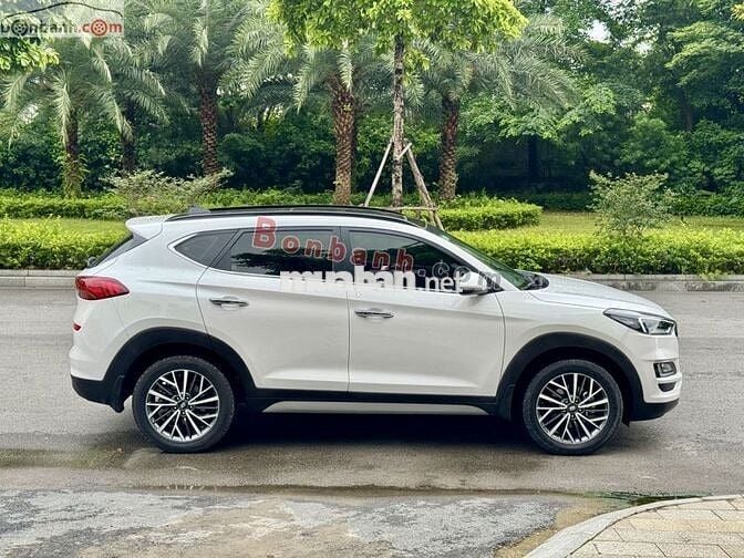 HYUNDAI TUCSON 2.0ATH