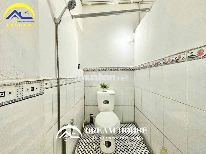 STUDIO MỚI SẴN NỘI THẤT ĐẦY ĐỦ TIỆN NGHI THUẬN TIỆN QUA QUẬN 10, VHU