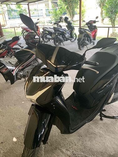 Chính chủ cần bán SH150 CBS đklđ 2021