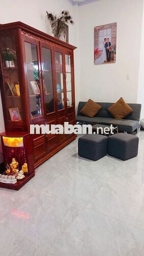 126m2 THỔ CƯ gồm NHÀ 1 TRỆT + 1 LỬNG + 1 VƯỜN RAU  + 1 NHÀ ĐỂ Ô TÔ