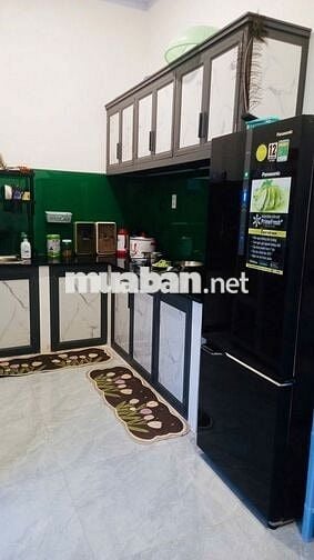 126m2 THỔ CƯ gồm NHÀ 1 TRỆT + 1 LỬNG + 1 VƯỜN RAU  + 1 NHÀ ĐỂ Ô TÔ