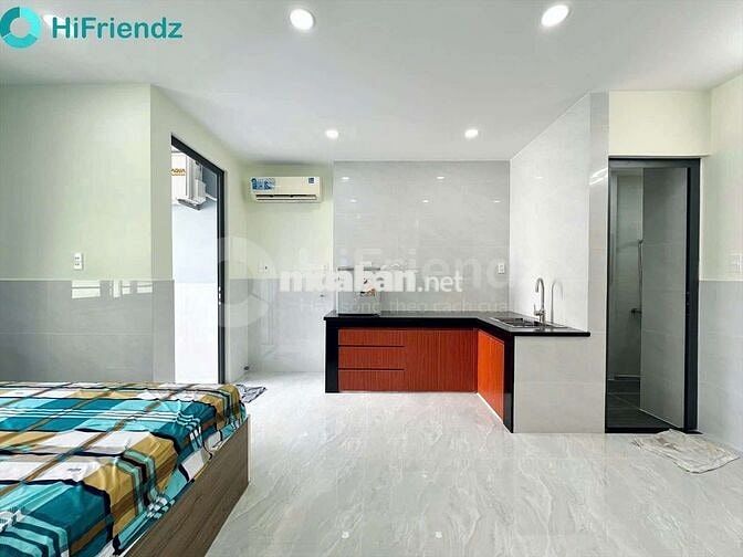 STUDIO BAN CÔNG TẠI DƯƠNG QUẢNG HÀM, ĐẠI HỌC VĂN LANG