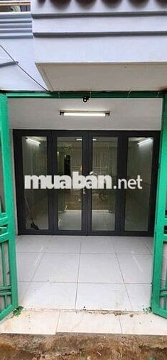 DT : 4m X 14m 
- KC : 1 trệt 2 lầu đúc + 3pn 1p thờ 2wc Sân thượng