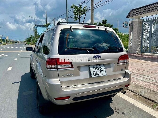 Ford Escape 2010 XLS 2.3L 4x2 AT - 160000 km