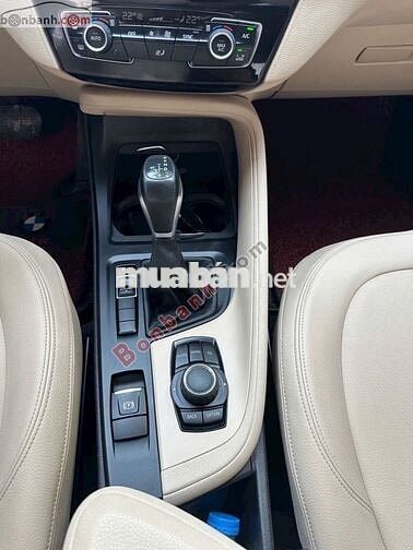 BMW X1 sDrive18i 2016
