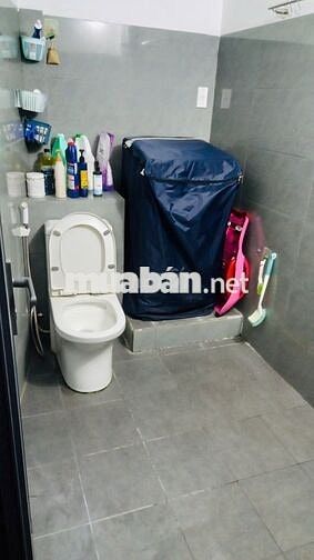 126m2 THỔ CƯ gồm NHÀ 1 TRỆT + 1 LỬNG + 1 VƯỜN RAU  + 1 NHÀ ĐỂ Ô TÔ
