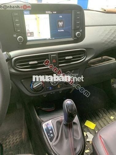 Hyundai i10 1.2 AT 2024