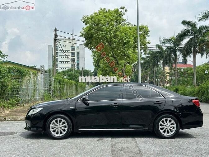 Toyota Camry 2.0 2013