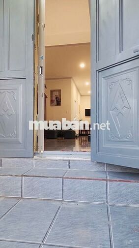 126m2 THỔ CƯ gồm NHÀ 1 TRỆT + 1 LỬNG + 1 VƯỜN RAU  + 1 NHÀ ĐỂ Ô TÔ