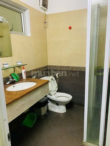 Cho thuê nhà 60m2 x 3 tầng khu 28B Điện Biên Phủ, Ba Đình, đường ô tô