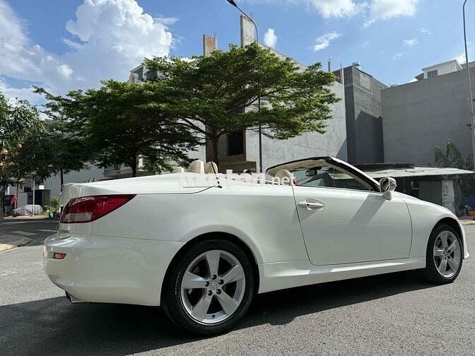 Lexus IS 250 2009 mui Trần cực đẹp sành điệu