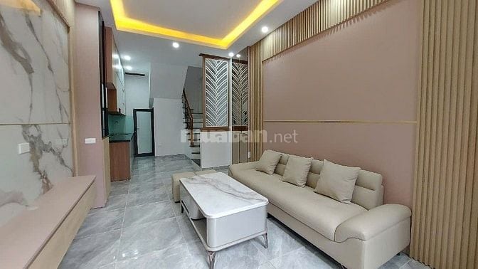 Chính chủ bán nhà 5 tầng xây mới, ô tô đỗ cửa