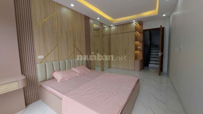 Chính chủ bán nhà 5 tầng xây mới, ô tô đỗ cửa