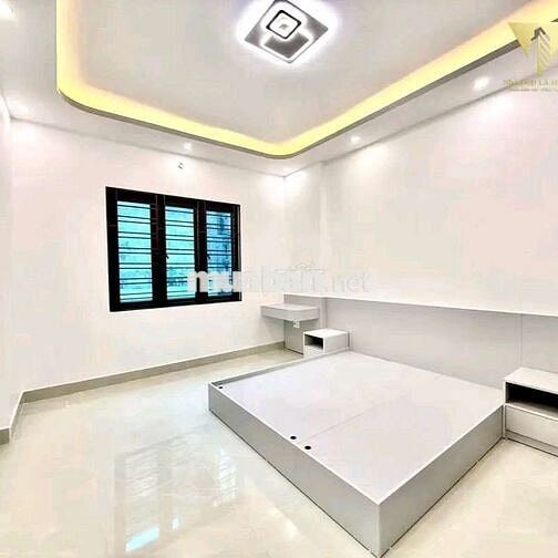 Chỉ 7 tỷ - Hồ Tùng Mậu - 33m 5 tầng mới keeng - full tiện ích