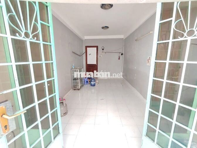 Phòng trọ sinh viên quận 10 - 3,9tr