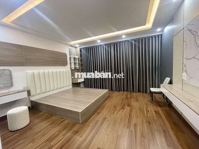 BÁN NHÀ 51M GẦN CỔ LINH 6 TẦNG THANG MÁY MẶT TIỀN RỘNG ĐẸP ÔTÔ VÀO NHÀ