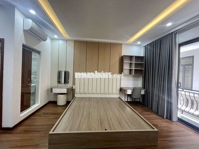 BÁN NHÀ 51M GẦN CỔ LINH 6 TẦNG THANG MÁY MẶT TIỀN RỘNG ĐẸP ÔTÔ VÀO NHÀ