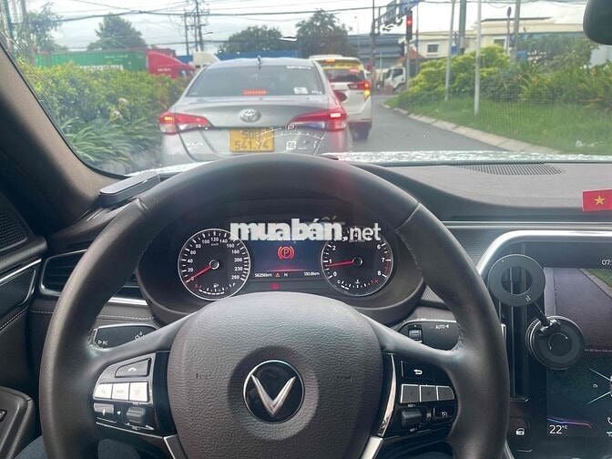 VinFast Lux A2.0 2022 A2.0 plus - 56700 km