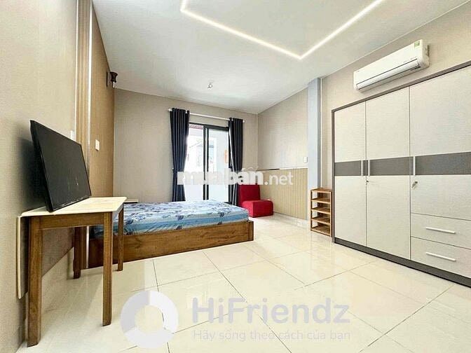 Cho Thuê 1PN Tách Bếp Balcon 35m2 Giặt Riêng Ngay Vòng Xoay Dân Chủ Q3
