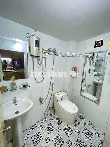 Nhà Đẹp Bình Tân - Gần Aeon - 2 Tầng - Nở Hậu Tài Lộc - Nhà Mới Đẹp.
