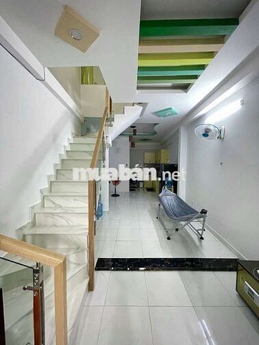 Nhà Đẹp Bình Tân - Gần Aeon - 2 Tầng - Nở Hậu Tài Lộc - Nhà Mới Đẹp.