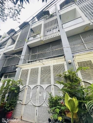 Cô chú về quê hạ giá căn nhà Nguyễn Tiểu La - Quận 10 -Hạ còn 4 tỷ 150