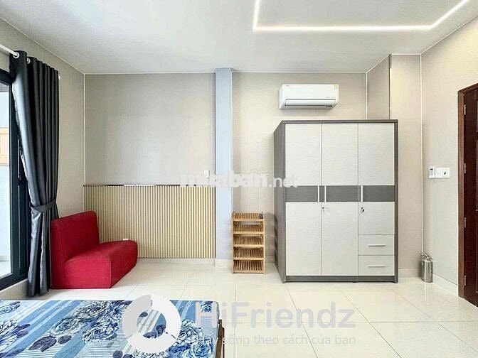 Cho Thuê 1PN Tách Bếp Balcon 35m2 Giặt Riêng Ngay Vòng Xoay Dân Chủ Q3